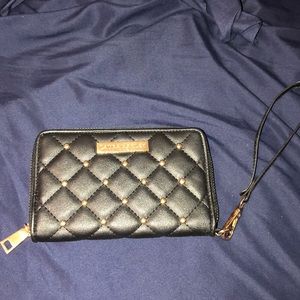 Wristlet/wallet *fits iPhone plus!!*